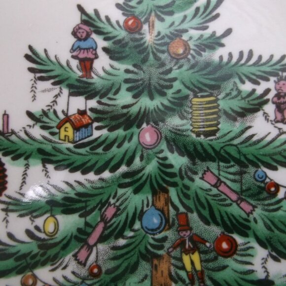 Spode England Christmas Tree Small Plate – Festive Classic! - Picture 4 of 8